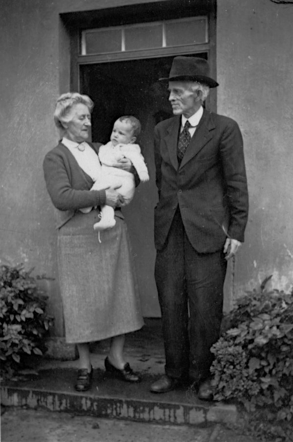 Johanna and Patrick with Edward 1951